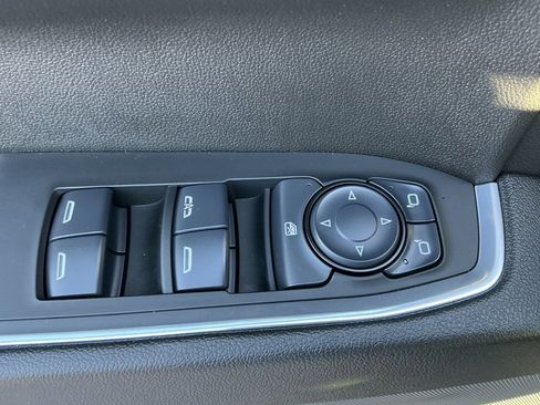 Used 2024 GMC Sierra 1500 Elevation w/ LPO, Elevation Black Package image 73