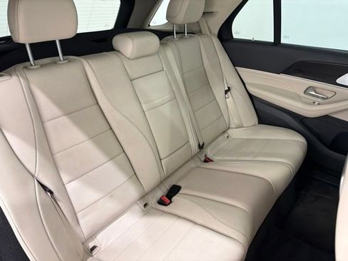 Used 2020 Mercedes-Benz GLE 350 4MATIC image 22