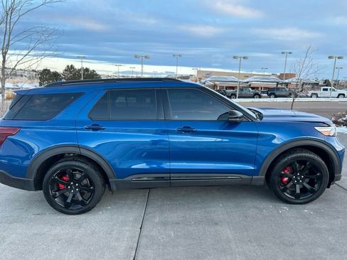 Used 2020 Ford Explorer ST w/ ST Street Pack image 13