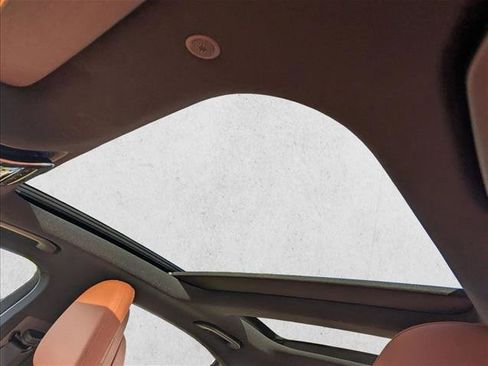 Certified 2025 Mercedes-Benz C 300 Sedan image 15