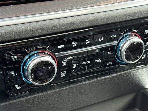 New 2026 GMC Sierra 1500 SLT w/ SLT Premium Plus Package image 24