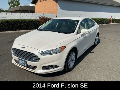 Used 2014 Ford Fusion SE w/ Equipment Group 202A FWD image 1