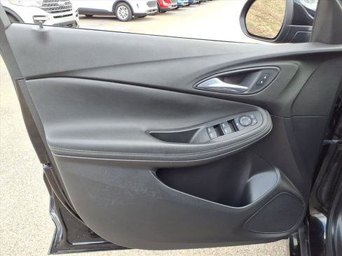 Used 2020 Buick Encore GX Select w/ Sport Touring Package image 11