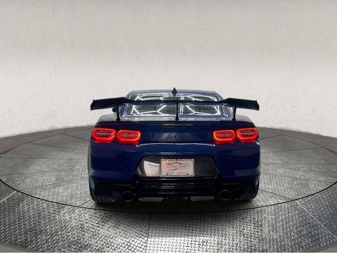 Used 2019 Chevrolet Camaro SS image 7
