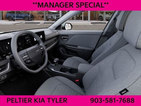 New 2025 Kia K4 EX image 18