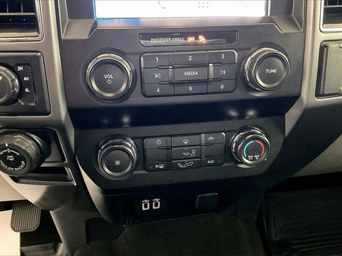 Used 2019 Ford F150 XLT w/ Equipment Group 301A Mid image 16