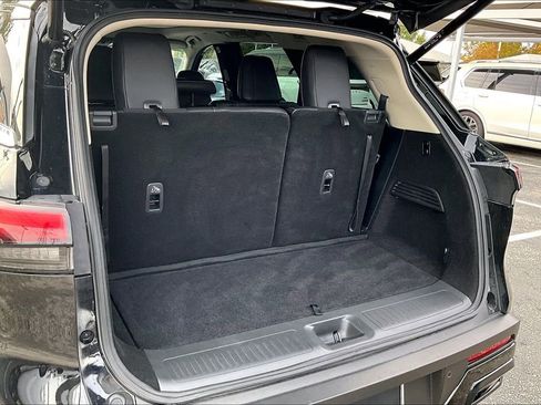 Certified 2025 INFINITI QX60 Pure image 55