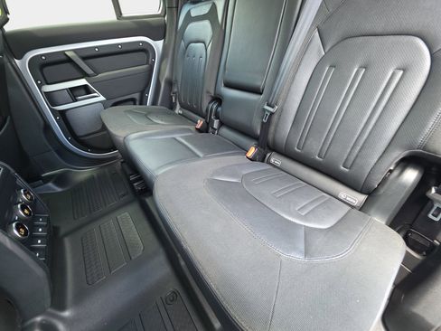Used 2020 Land Rover Defender 110 First Edition AWD/4WD image 15
