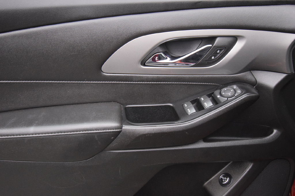 Used 2023 Chevrolet Traverse LT AWD/4WD image 21