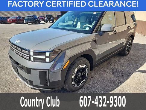 Used 2025 Hyundai Santa Fe SEL image 4