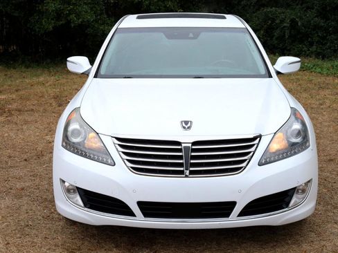Used 2016 Hyundai Equus Signature image 8
