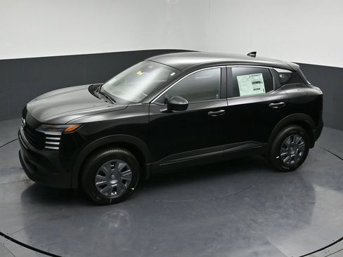 New 2026 Nissan Kicks S image 24