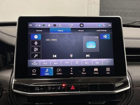 Certified 2022 Jeep Compass Trailhawk w/ Trailhawk Elite Group image 17