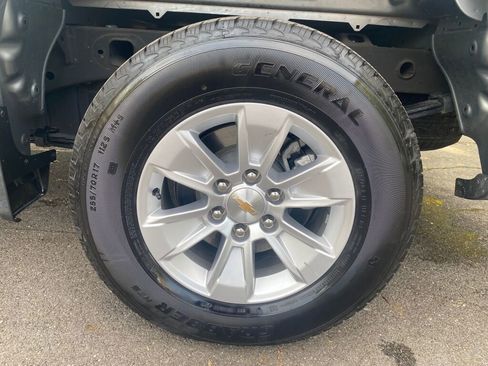 Used 2025 Chevrolet Silverado 1500 LT image 26