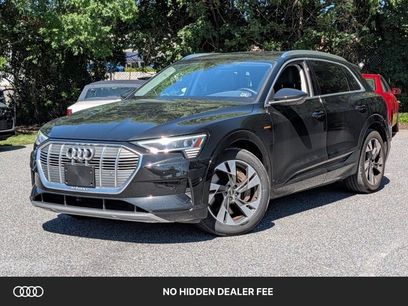 Used 2023 Audi e-tron Premium Plus w/ Premium Plus Package