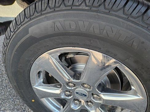 Used 2019 Ford F150 XLT w/ Equipment Group 302A Luxury image 9