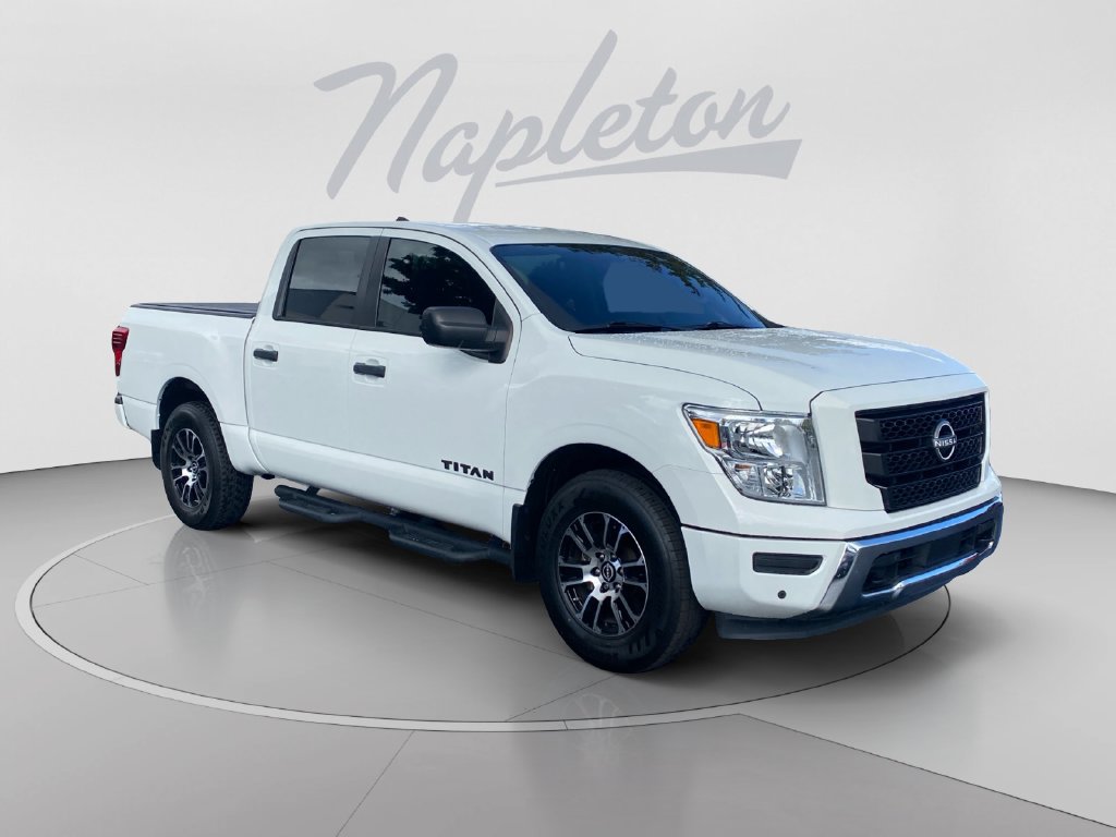 Used 2023 Nissan Titan SV w/ SV Convenience Package AWD/4WD image 8