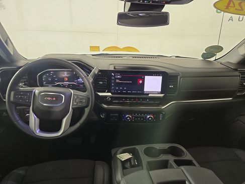 Certified 2024 GMC Sierra 1500 Elevation w/ Max Trailering Package AWD/4WD image 13