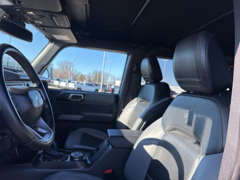 Used 2023 Ford Bronco Black Diamond image 25