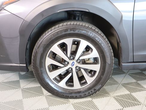 Used 2023 Subaru Outback Premium AWD/4WD image 17