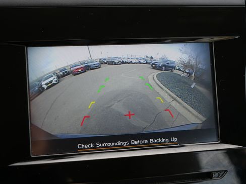 Used 2022 Subaru Forester AWD/4WD image 27