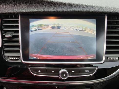 Used 2018 Buick Encore Preferred w/ Experience Buick Package image 19