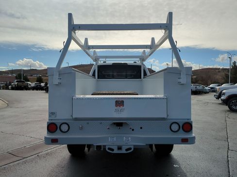 New 2025 Ford F350 XL w/ XL Chrome Package image 5