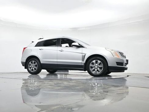 Used 2016 Cadillac SRX Luxury w/ Driver Awareness Package AWD/4WD image 32