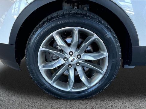 Used 2014 Ford Explorer XLT w/ Equipment Group 202A image 34