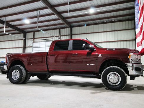 Used 2020 RAM 3500 Lone Star image 15