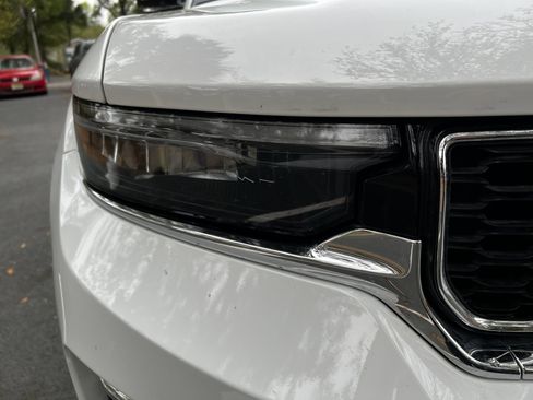 Used 2024 Jeep Grand Cherokee Limited image 12