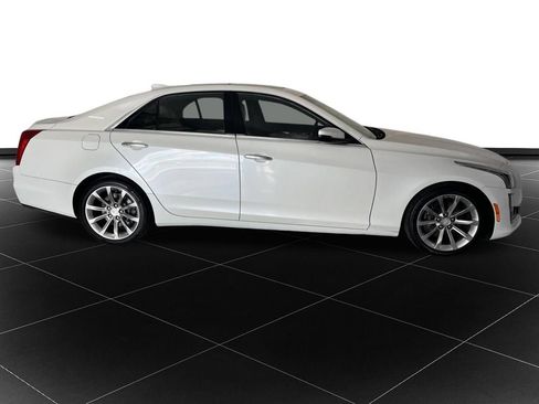 Used 2017 Cadillac CTS Luxury RWD image 6