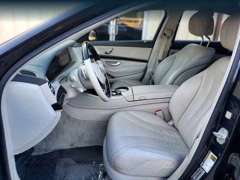 Used 2016 Mercedes-Benz S 550 4MATIC Sedan image 3