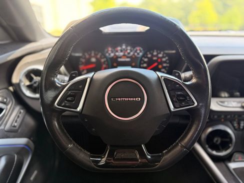 Used 2017 Chevrolet Camaro LT RWD image 25