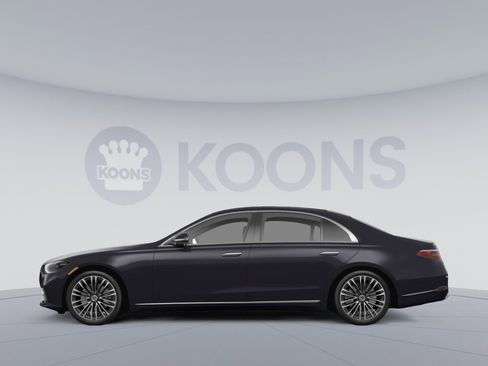 New 2026 Mercedes-Benz S 580 4MATIC Sedan image 2