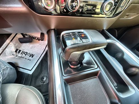 Used 2023 GMC Sierra 1500 SLT w/ SLT Premium Package image 16