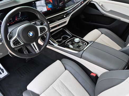 Certified 2023 BMW X7 M60i w/ Executive Package AWD/4WD image 14