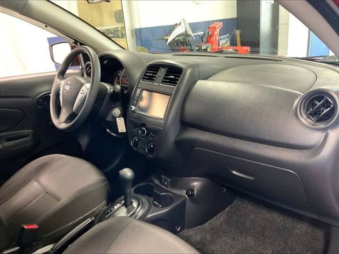 Used 2019 Nissan Versa S Plus FWD image 14
