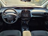 Used 2019 Toyota Prius LE image 3