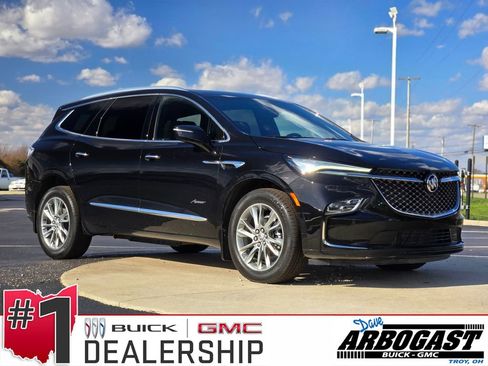 Used 2023 Buick Enclave Avenir w/ Avenir Technology Package image 1