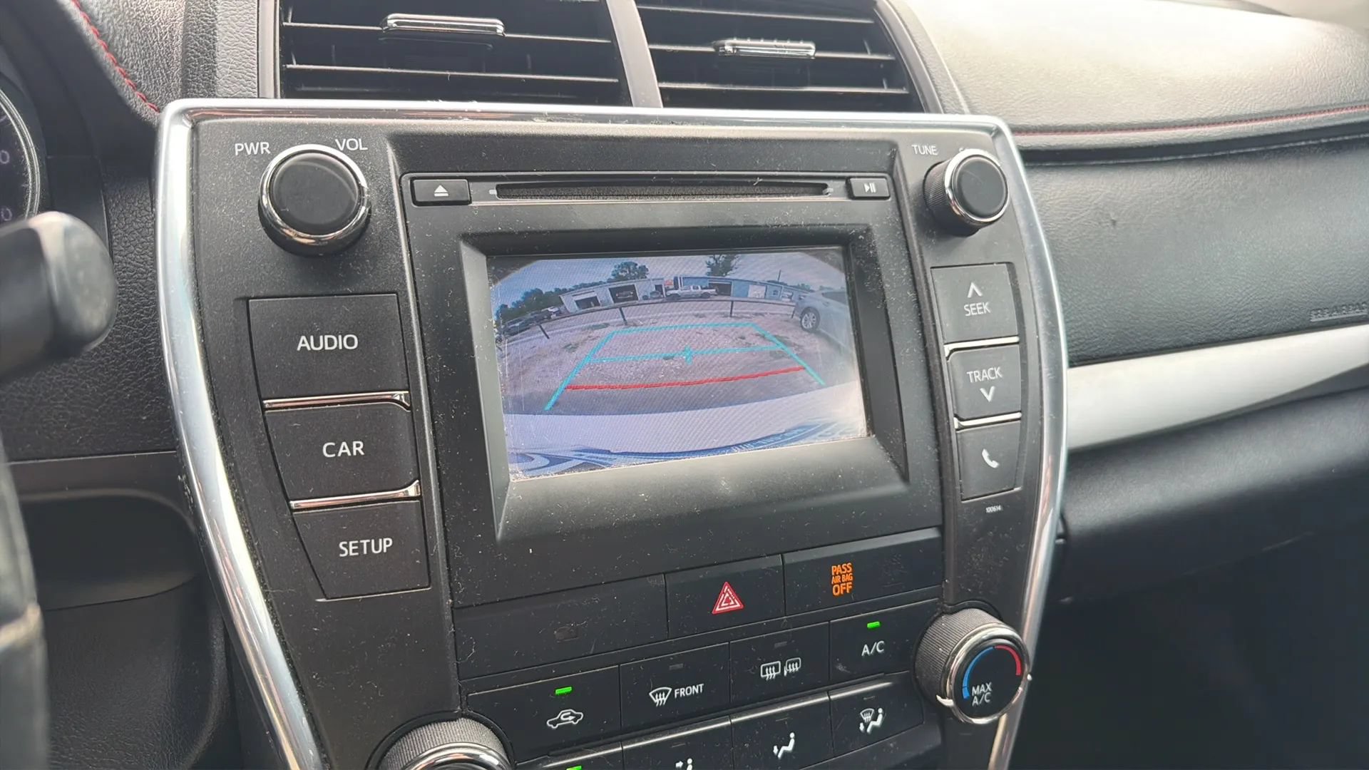 Used 2017 Toyota Camry SE FWD image 22