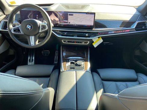 Certified 2024 BMW X5 xDrive40i w/ M Sport Package image 8