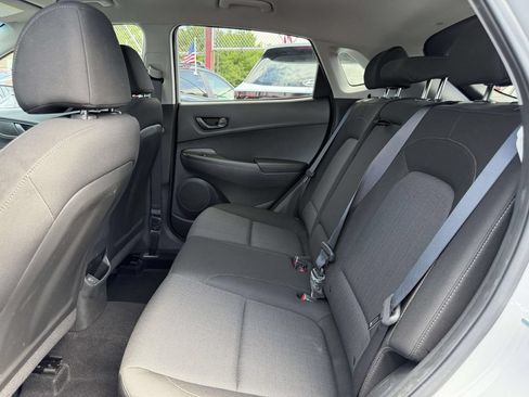 Certified 2023 Hyundai Kona SEL AWD/4WD image 13