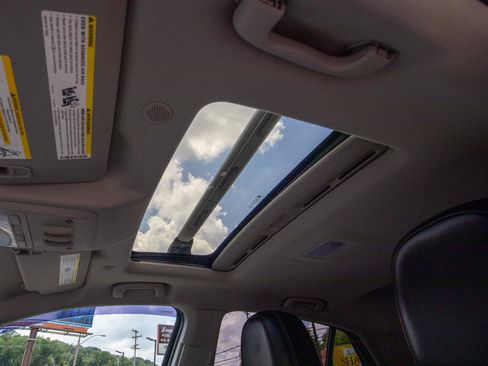 Used 2014 Buick Encore Premium FWD image 11