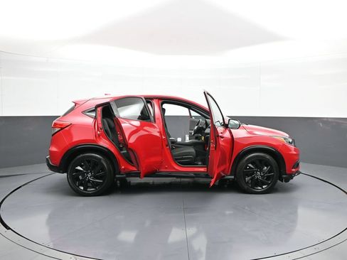 Used 2022 Honda HR-V Sport image 41