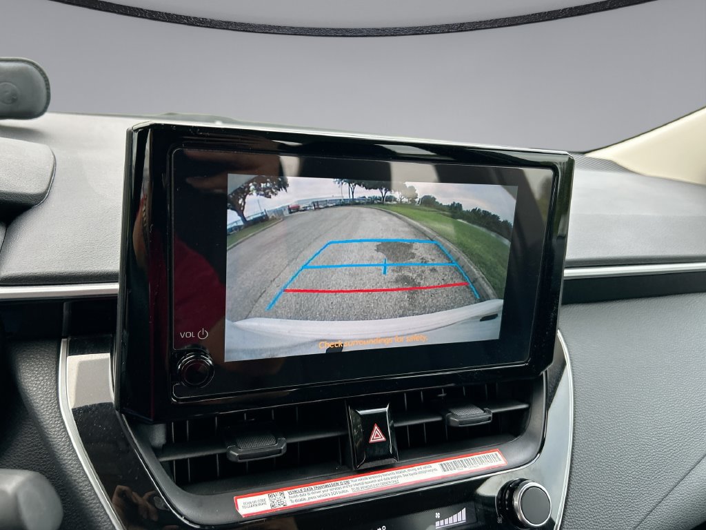 Used 2026 Toyota Corolla LE FWD image 22