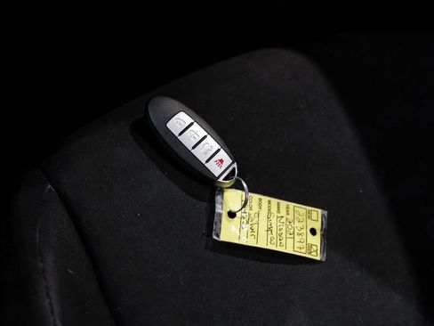 Used 2021 Nissan Sentra SV FWD image 59