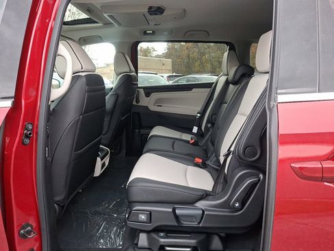 New 2026 Honda Odyssey Elite image 8