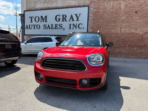 Used 2020 MINI Cooper Countryman FWD image 1