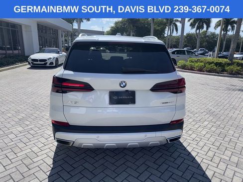 Certified 2024 BMW X5 xDrive40i w/ Executive Package AWD/4WD image 4